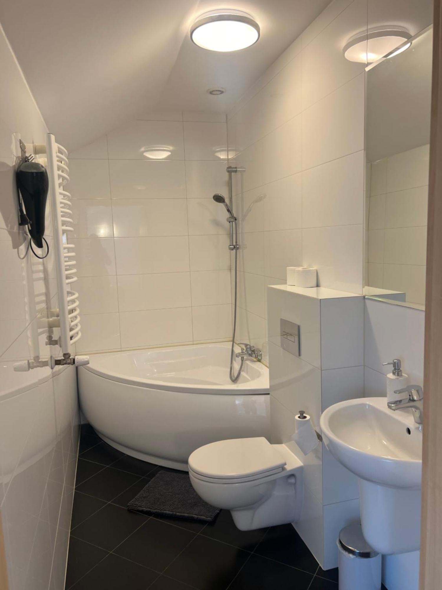 Szwedzka22 Pl Premium Rooms Wrocław Exteriör bild